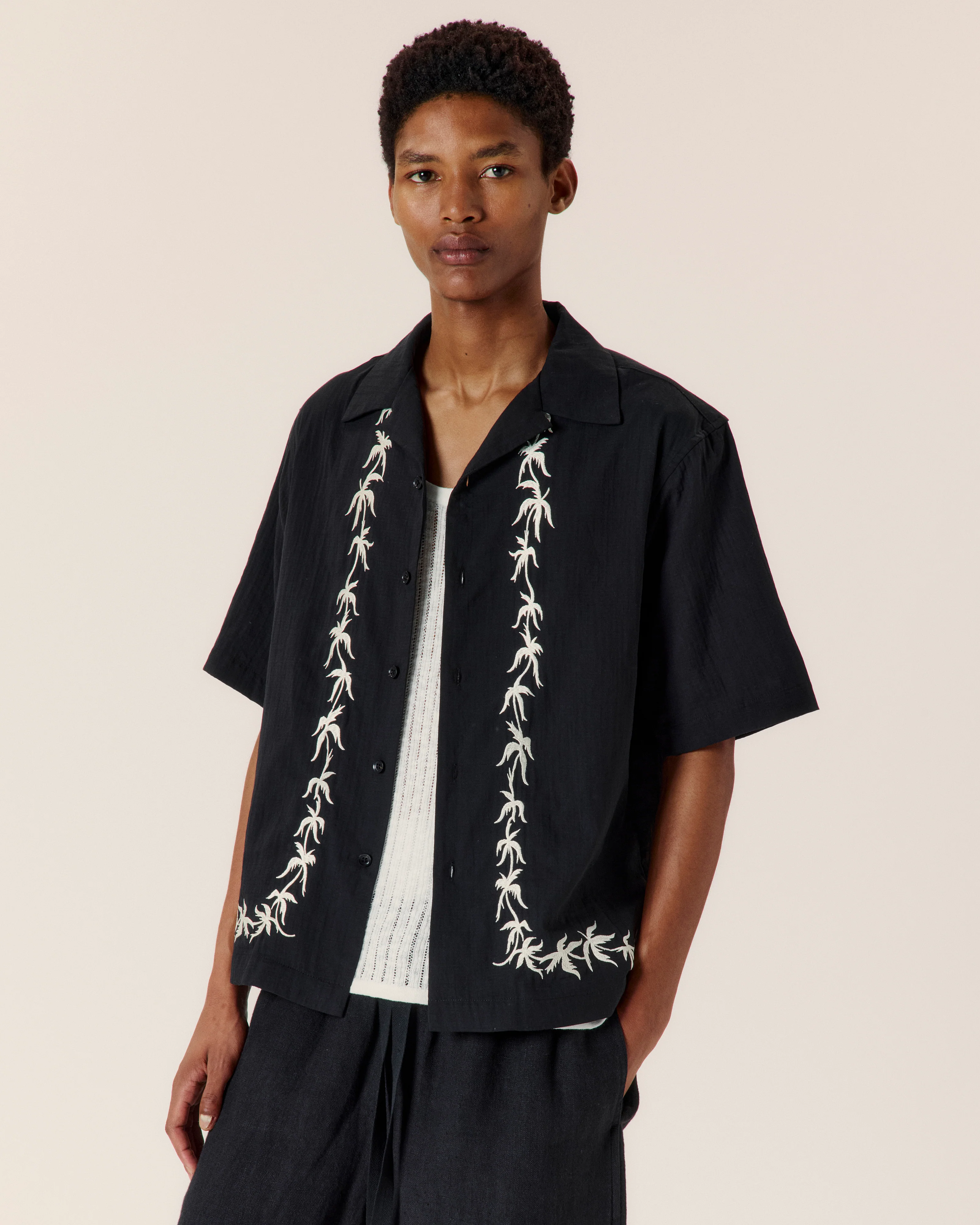 Palm Embroidery Bowling Shirt - Image 4