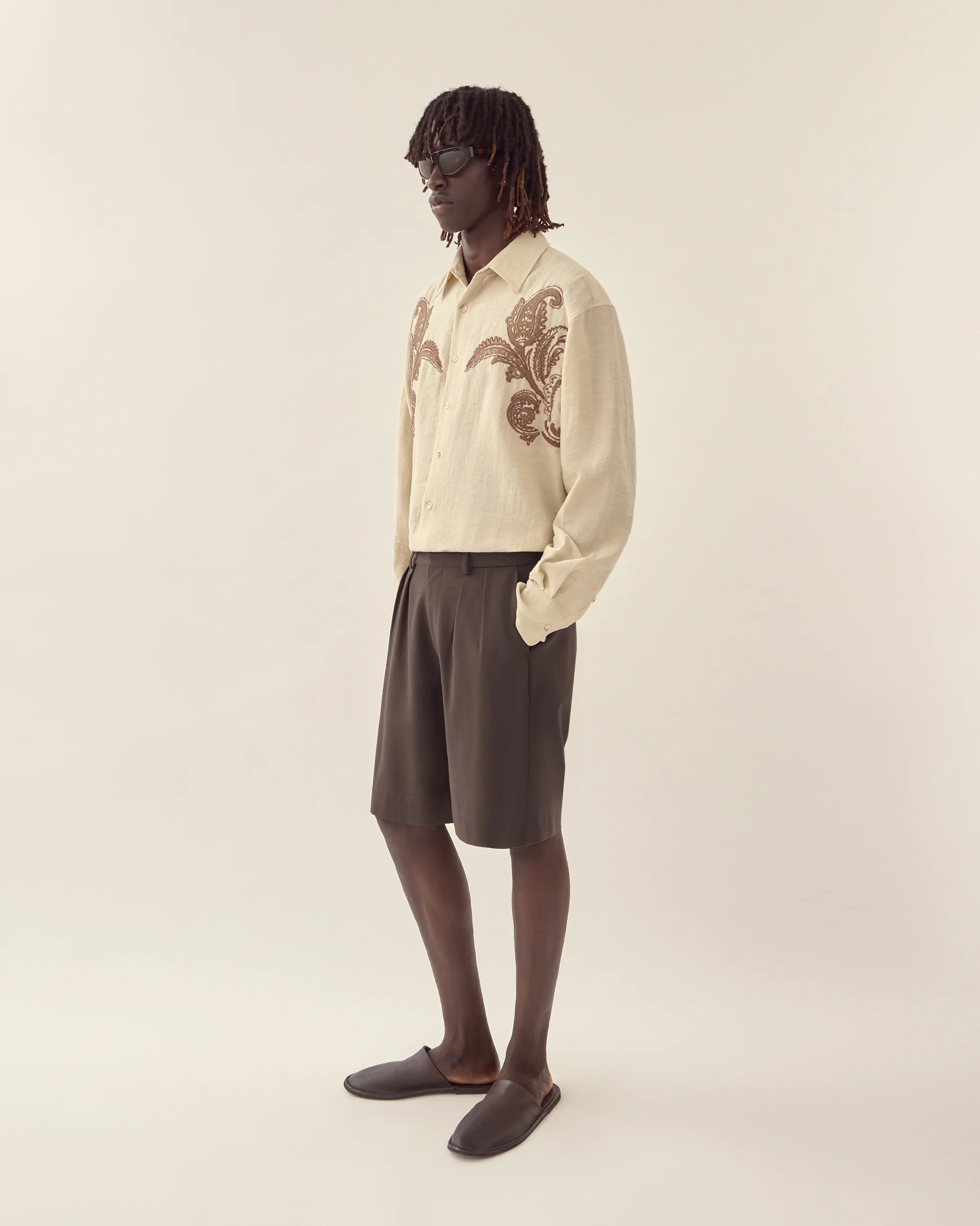 Wool Linen Tailored Short - Image 3